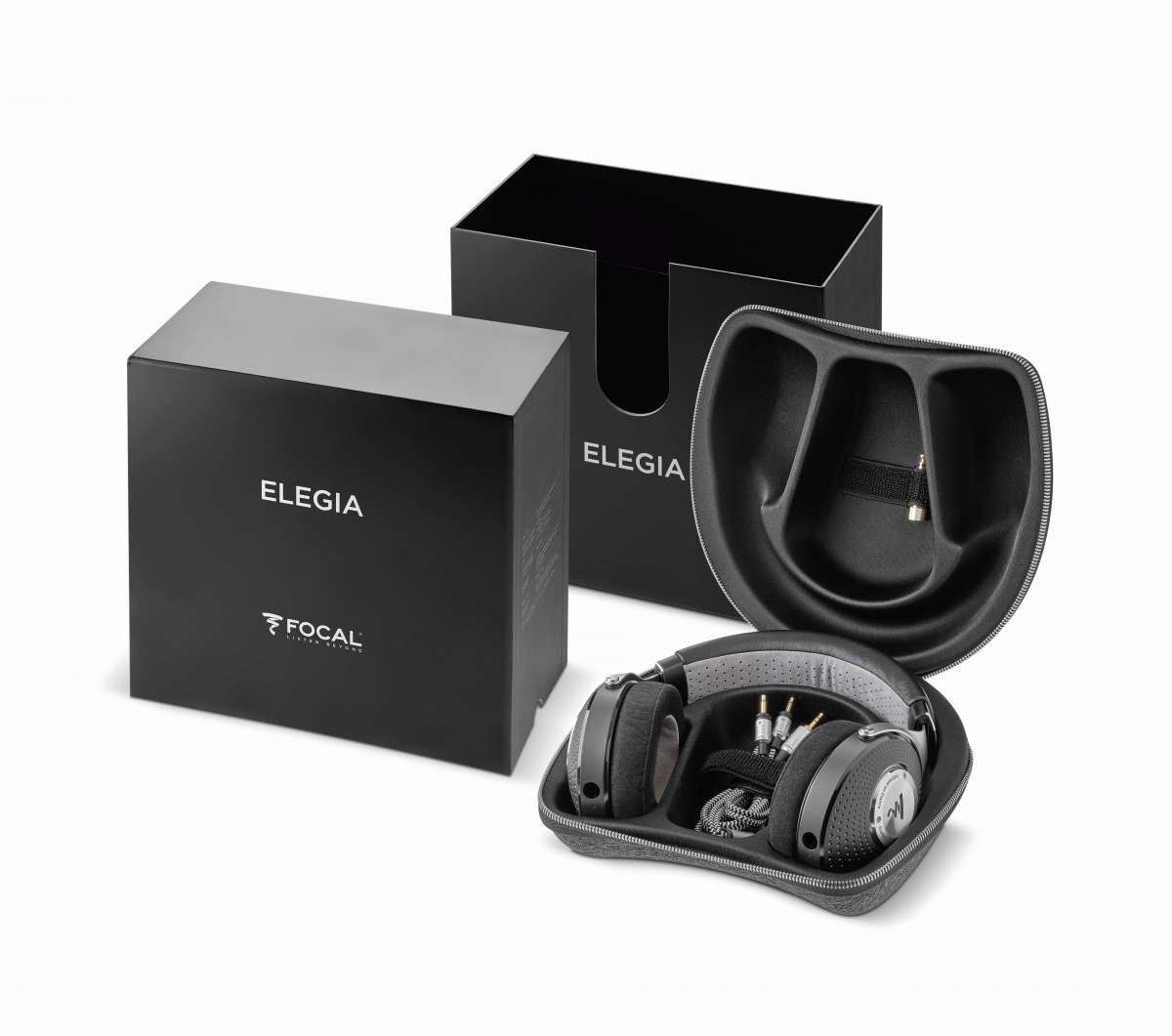 Focal Elegia-hörlurar med elegant förpackning och skyddande fodral för ljudupplevelser hemma och på resan.