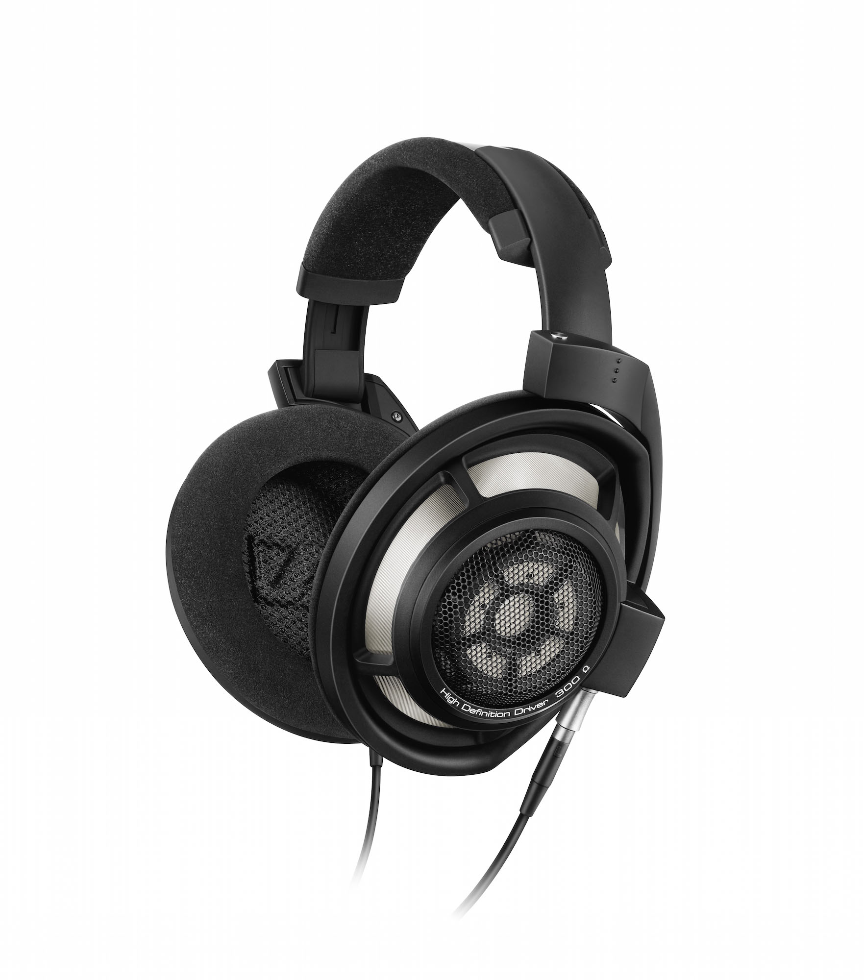Sennheiser HD 800 S-hörlurar med förbättrad ljudkvalitet och högupplösta element, perfekta för audiofiler.